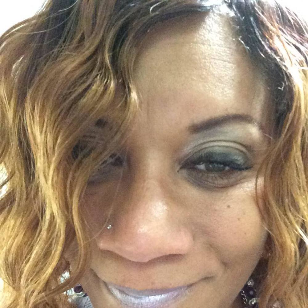 Meet your Posher, Celeste